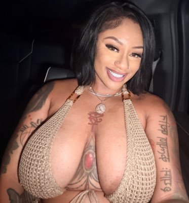 6'4 Tall Thick Gorgeous 🇳🇬🇺🇲 Amazon Milf.. Ex Baller🏀.. Instagram Influencer.. 2