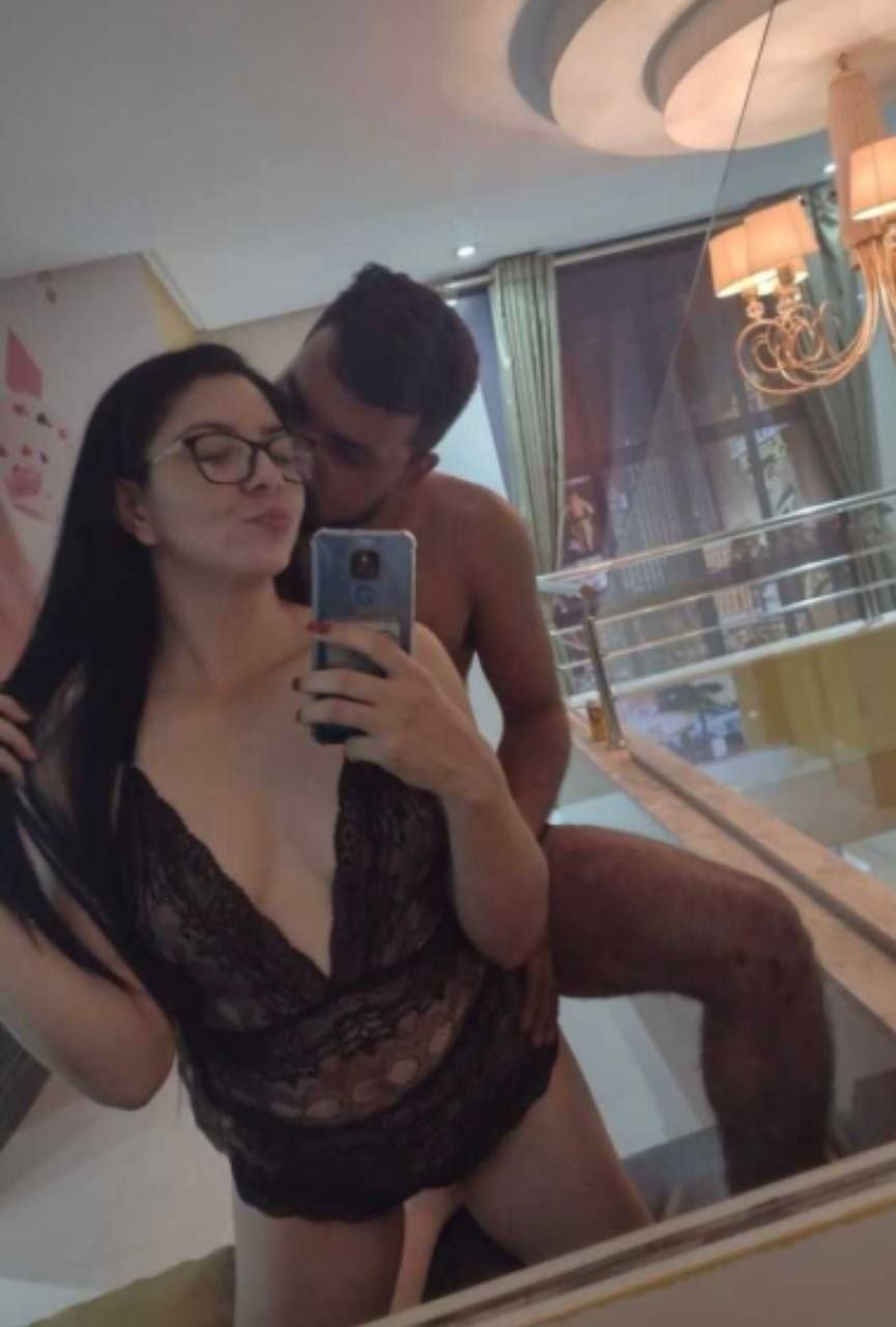 Coroa safada tava morrendo de tesao e ligou para o amigo. Video novo vazado erome 1