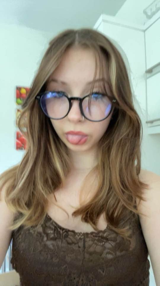 Crazy college Ex leaked snapchat instagram university student hacked nudes 1