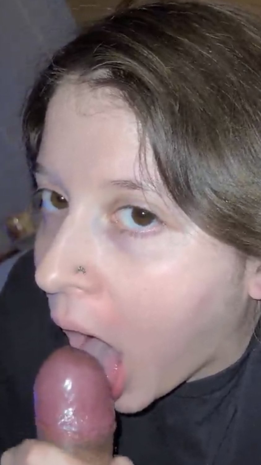 Cuck shares his teen whore wife with his friends. Something about this young whores cunt tho🔥🤤🤤 17