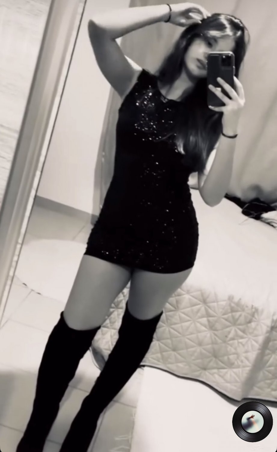 French Arabic sexy TikTok slut twerk naked bikini big ass naked spy France petite 16