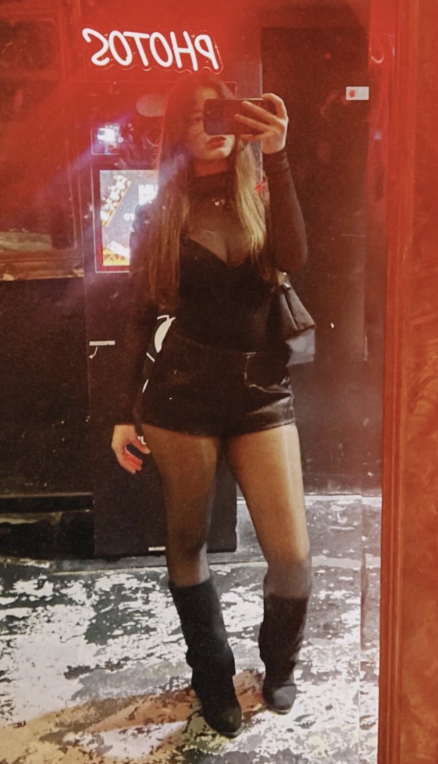 French Arabic sexy TikTok slut twerk naked bikini big ass naked spy France petite 2
