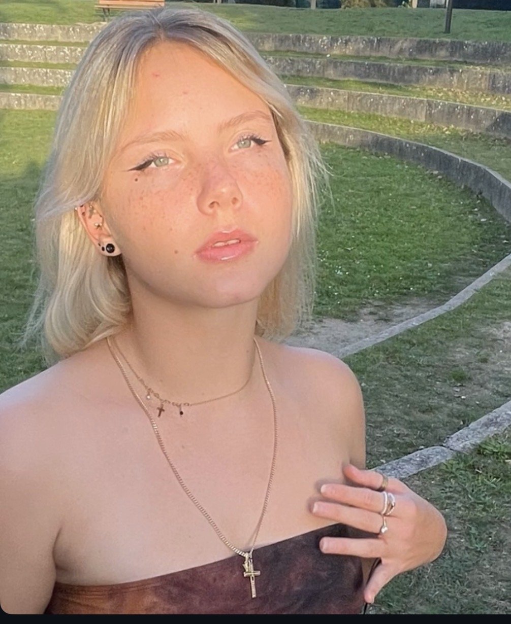 French Russian sexy slut big ass bikini spy leak bbc handjob russia france 11