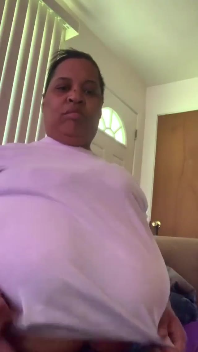 Granny huge big boobs 😍more comments the more I post