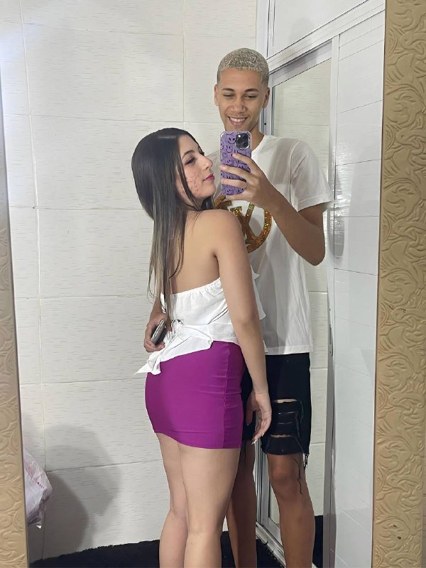 Loira novinha gostosa foi vazada aqui no erome, putinha caiu na net fudendo 3