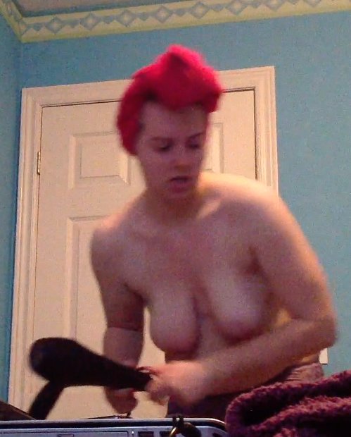 Lost bet = teen sister risked on Erome... She needs 10 reposts - will you help?? (2) 3