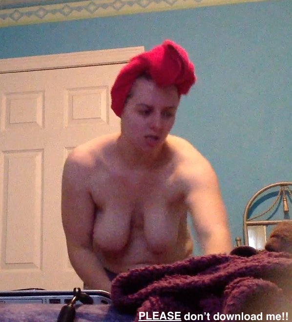Lost bet = teen sister risked on Erome... She needs 10 reposts - will you help?? (3)