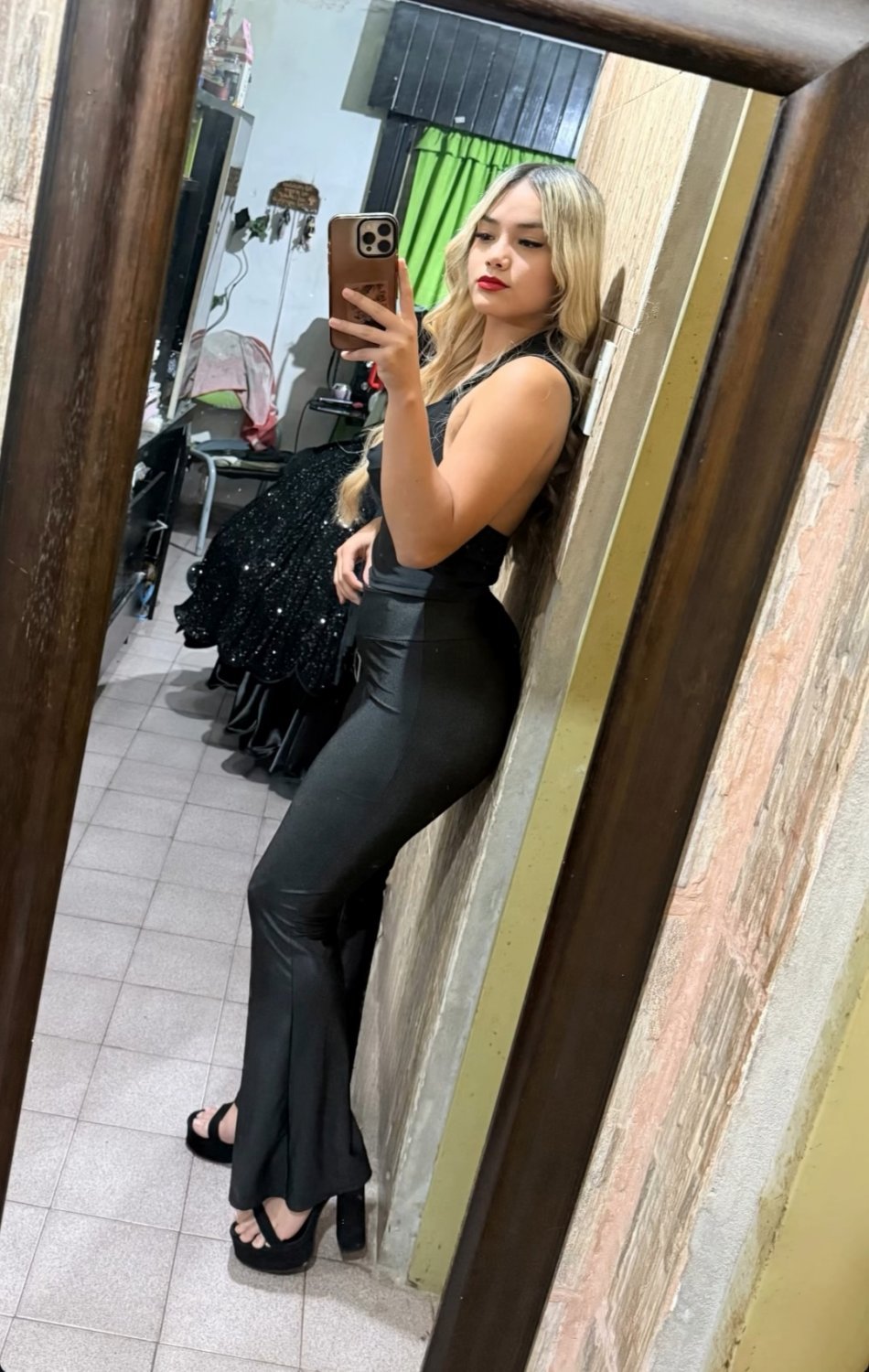 Novinha loira foi colocada pra mamar e quicar na pica! video novo vazado erome anal brasil vazados