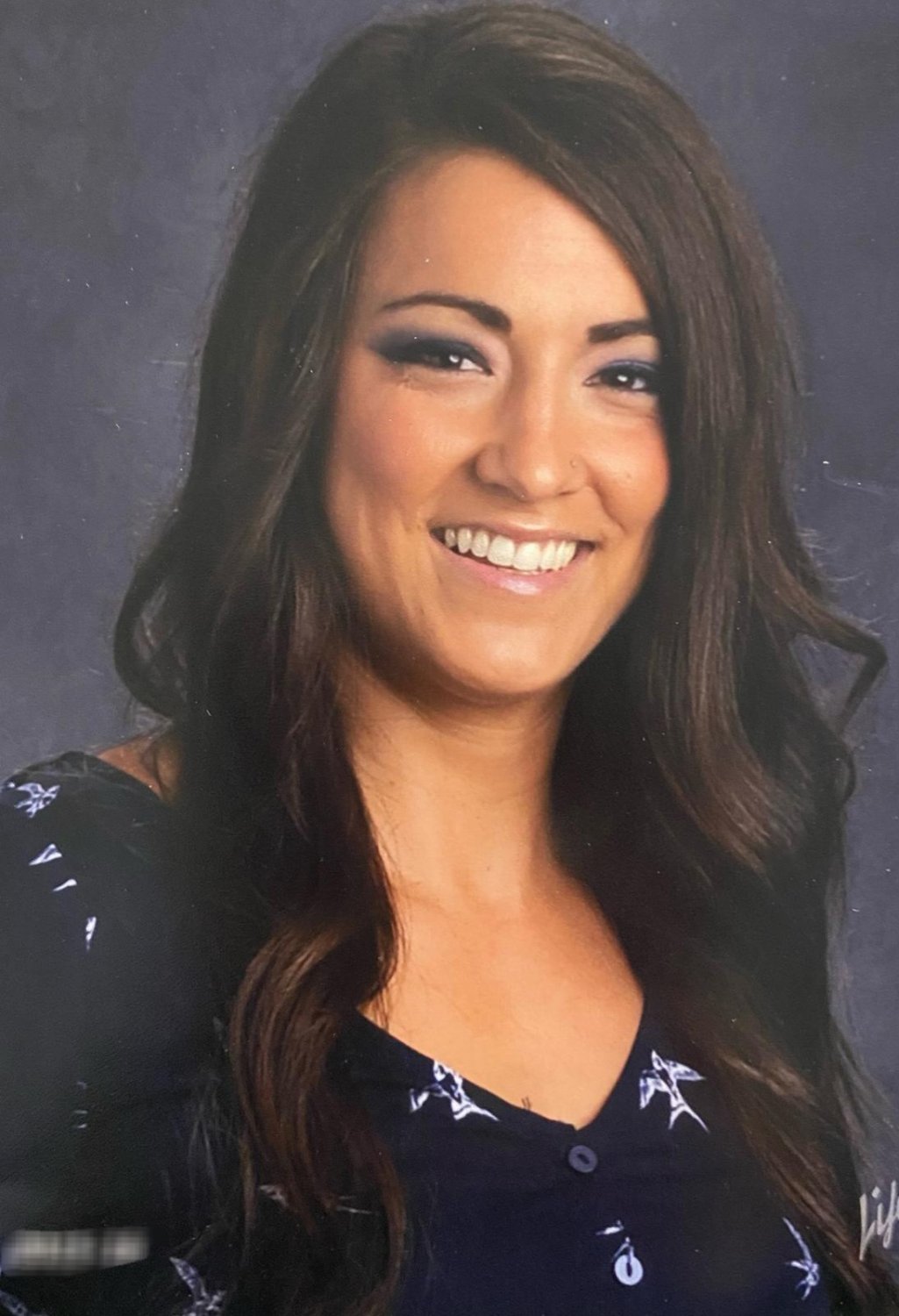 Request.. 38yr old Arizona Ex-High Sch Teacher..Mom of 4..>Married Wife..>Fitness Coach loves BBC 2