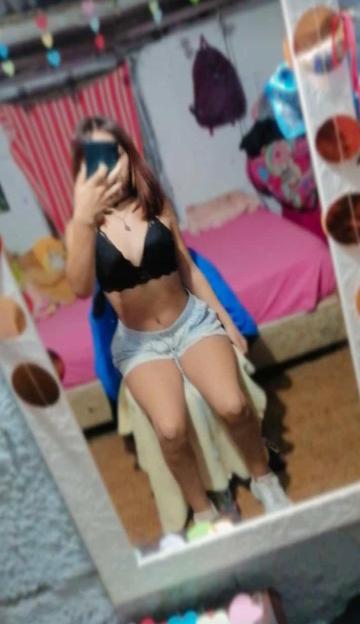 kiara egresada moron trolita infiel filtrada por ex argentina 4