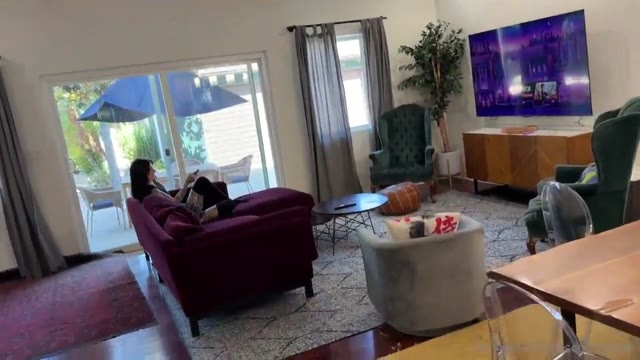 sexy goth slut giving a sloppy blowjob and gets pounded hard in missionary